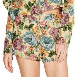 Line and Dot Cambria Floral Print High Rise shorts